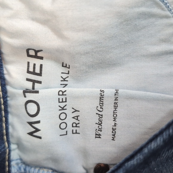 Mother Looker Ankle Fray Jeans - Picture 8 of 8